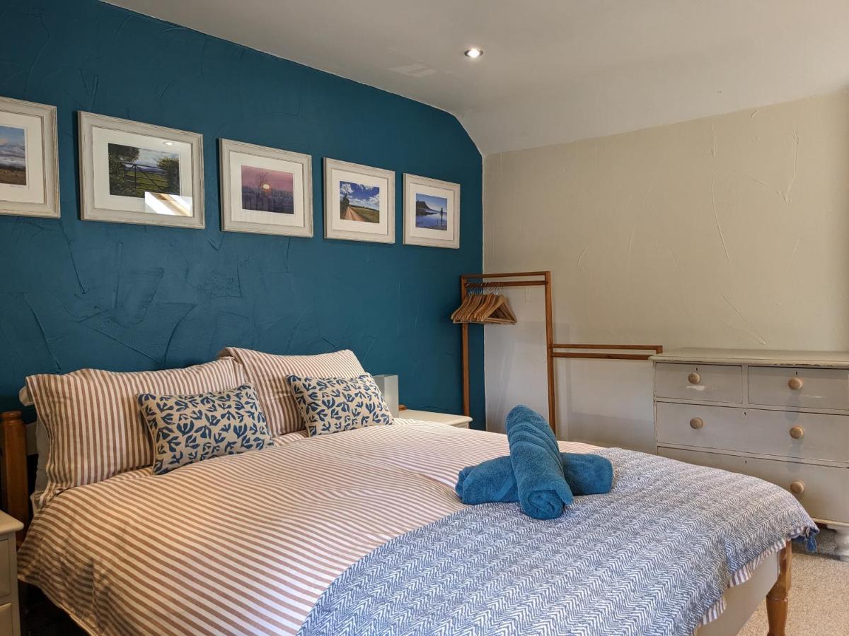 Villa The Old Dairy Bridport Esterno foto
